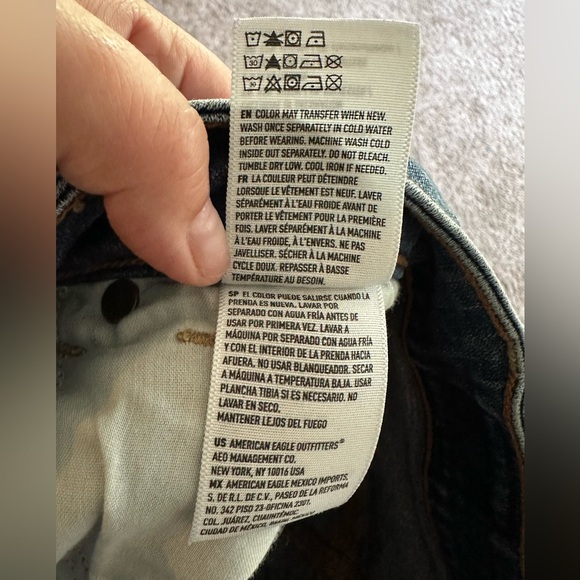 American Eagle Petite Size 00 Mid Waist Raw Hem Blue Denim Jean Mini Skirt NWOT - Picture 12 of 13